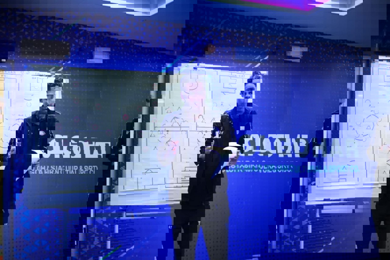 2143576