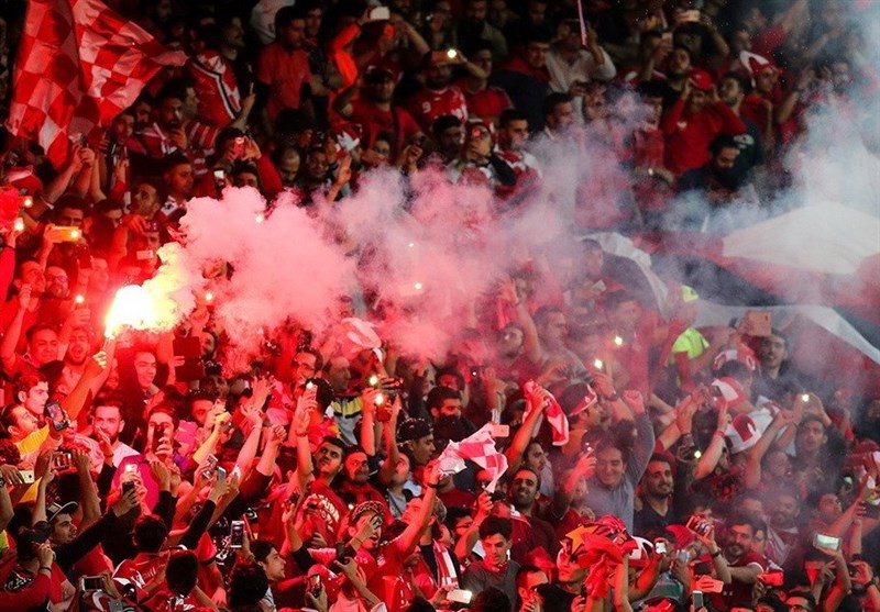 2 تماشاگر زن مسابقه پرسپولیس تراکتور بازداشت شدند