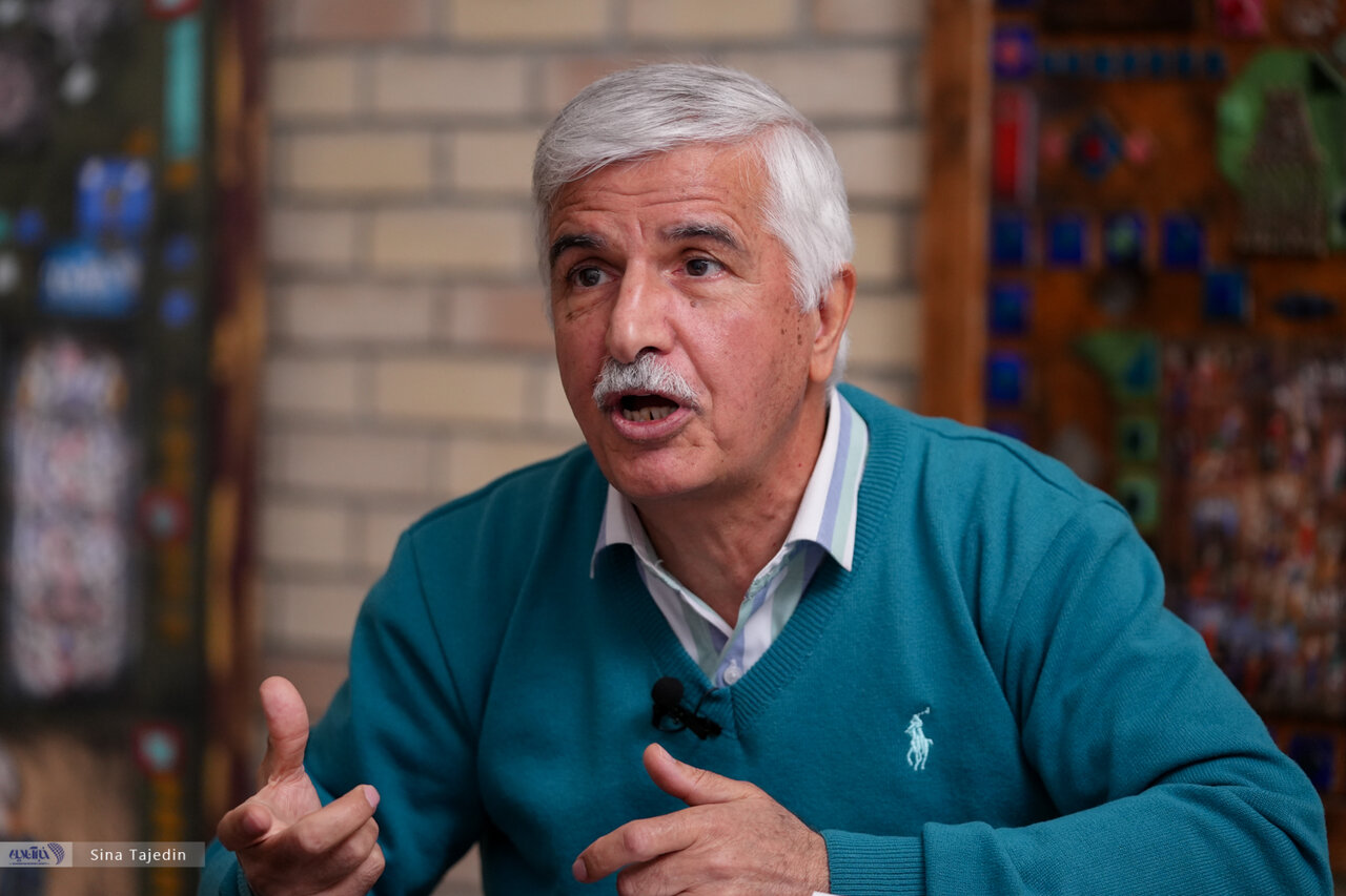 نبود وفاق در دولت پزشکیان؛منازعه، مادر شکاف ملت دولت / ناهماهنگی میان دولت و کارشناسان وزارت اطلاعات در باره اف‌ای‌تی‌اف / صدا وسیما علیه وفاق