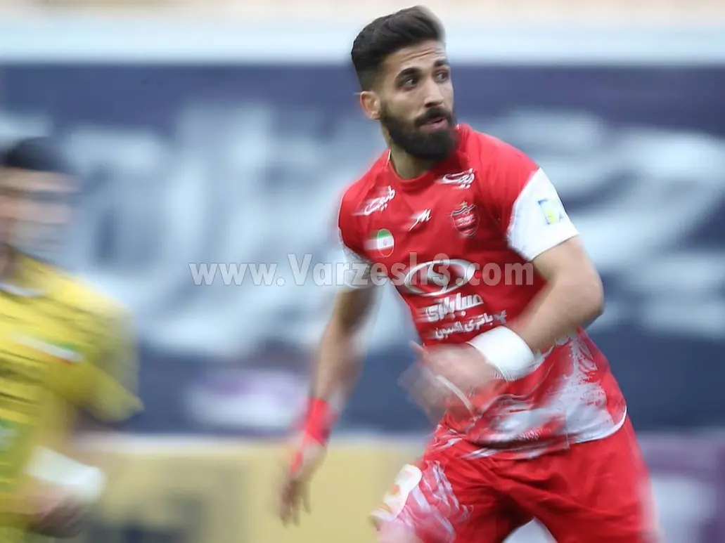 فرجی: سپاهان باید 8 نفره می‌شد، من خطا نکردم!