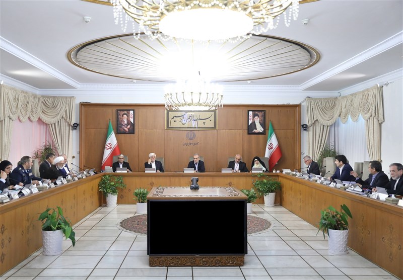 ارائه گزارش مالی دولت توسط رئیس خزانه‌داری