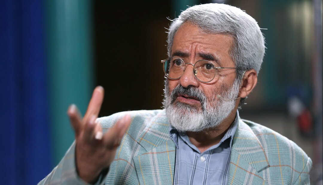 سلیمی نمین: پس از خنثی کردن تهدیدات، ایران می‌تواند وارد مذاکرات شود/ افرادی به پزشکیان فشار روانی وارد می‌کنند که استعفا دهد!