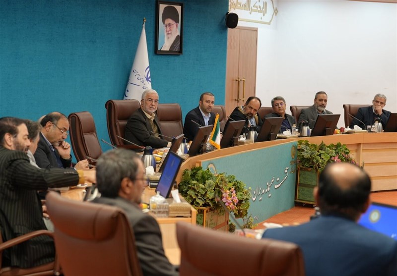 مومنی:از انتقاد سازنده رسانه‌ها استقبال می‌کنیم