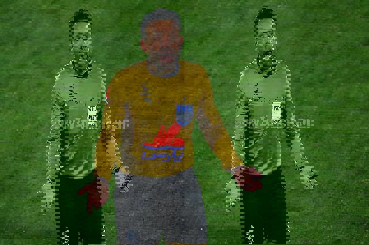 وحید کاظمی از دربی اصفهان به وی‌ای‌آر پرسپولیس!