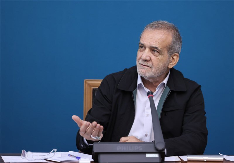 پزشکیان: در راهی قدم گذاشته‌ایم که در آن با مشکلات زیادی مواجه هستیم/دشمنان علیه ایران توطئه کردند تا ما نتوانیم به جایی برسیم