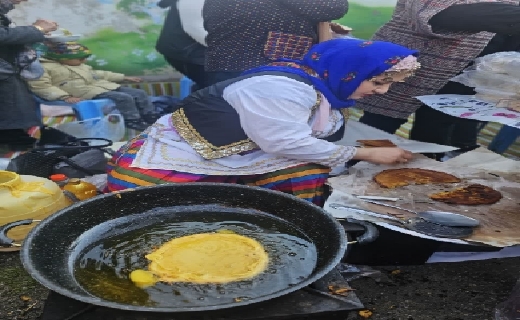 برپایی دهمین جشنواره رشته خشکار در طاهر گوراب + عکس