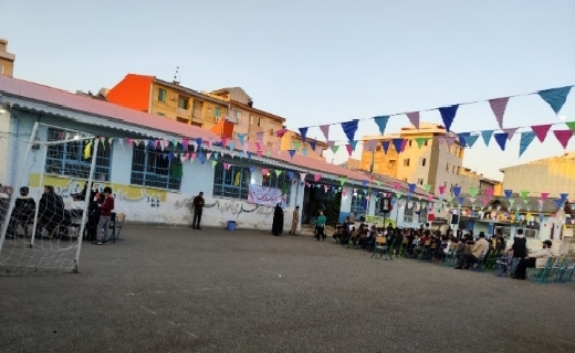 جشن ۱۵۰۰ دانش آموز روزه اولی در رشت+عکس