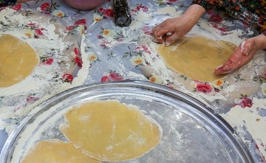 حلوای ضیابری، سوغات نوروزی گیلان + تصاویر