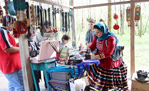 سفر نوروزی به تاریخ و طبیعت گیلان در موزه میراث روستایی