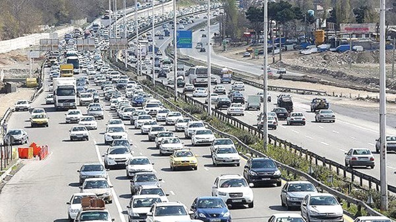 ترافیک در جاده‌های ورودی گیلان پرحجم است