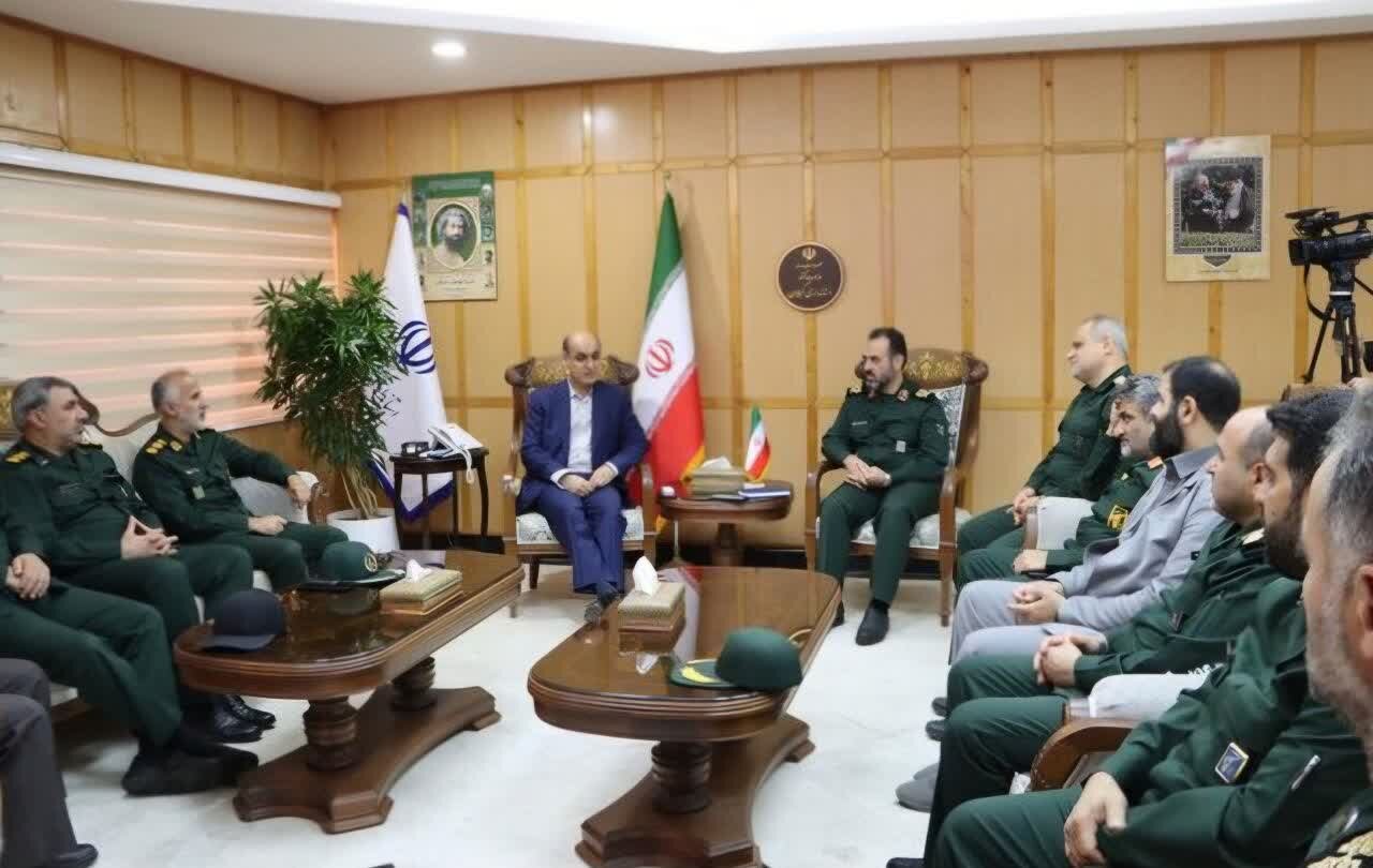 ی