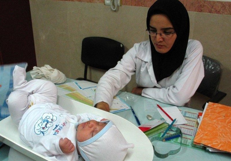 تلاش برای تأمین منابع مالی و پرداخت معوقات بهورزان در گیلان