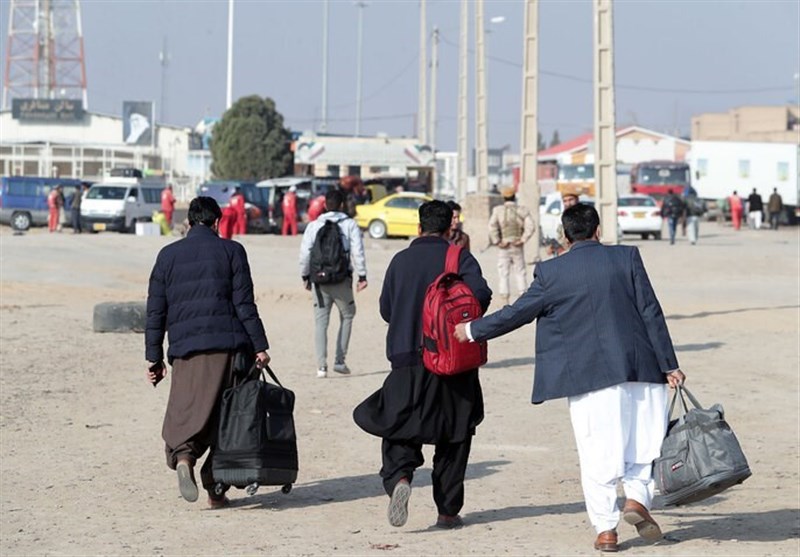 220 کارفرما به‌ دلیل استخدام اتباع تحت تعقیب قرار گرفتند