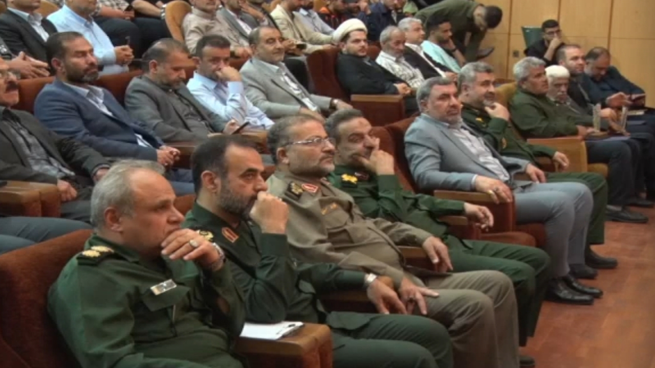 برگزاری همایش طلایه داران اقتصاد مقاومتی در رشت