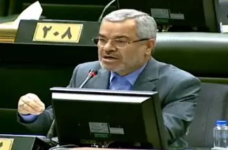 صندلی دانشگاه‌ها به واسطه بی اعتمادی جوانان خالی می‌ماند/ مهارت‌ آموزی راه نجات نظام آموزش عالی کشور است