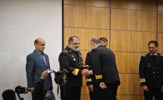 آیین تکریم و معارفه فرمانده مرکز آموزش تخصصی دریایی حضرت باقرالعلوم (ع) نداجا آیین تکریم و معارفه فرمانده مرکز آموزش تخصصی دریایی حضرت باقرالعلوم (ع) نداجا