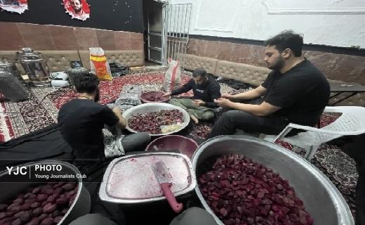 ایستگاه صلواتی و نمایشگاه تجسمی ایام فاطمیه در رشت + تصاویر