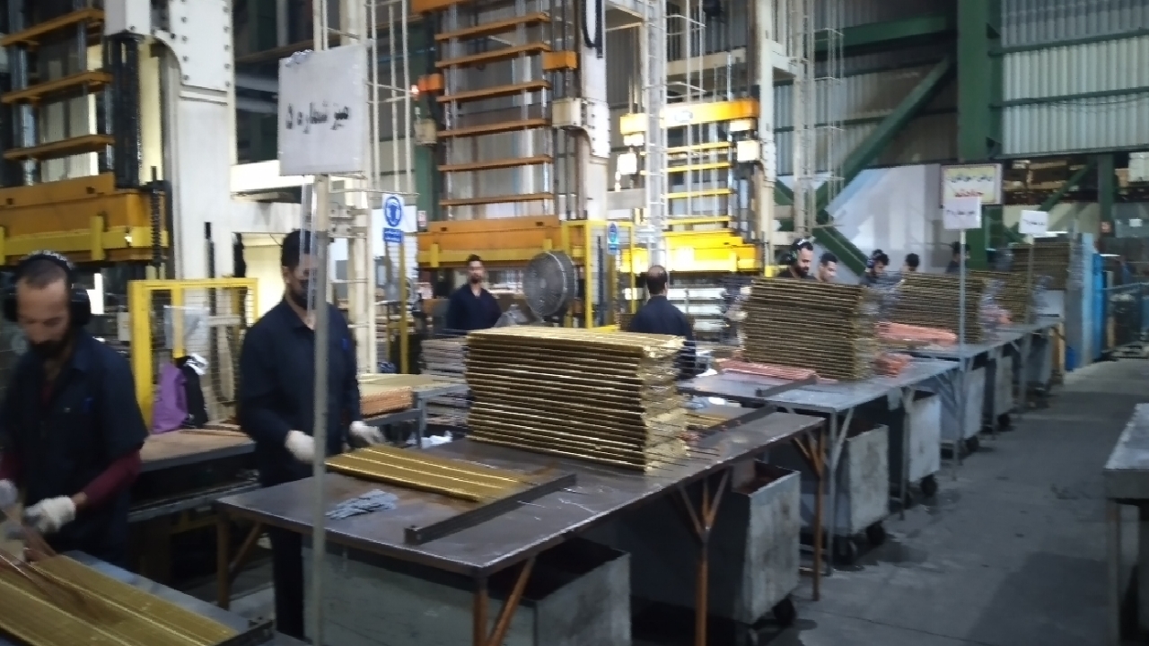 راویان پیشرفت اصحاب رسانه در شهر صنعتی رشت + تصاویر