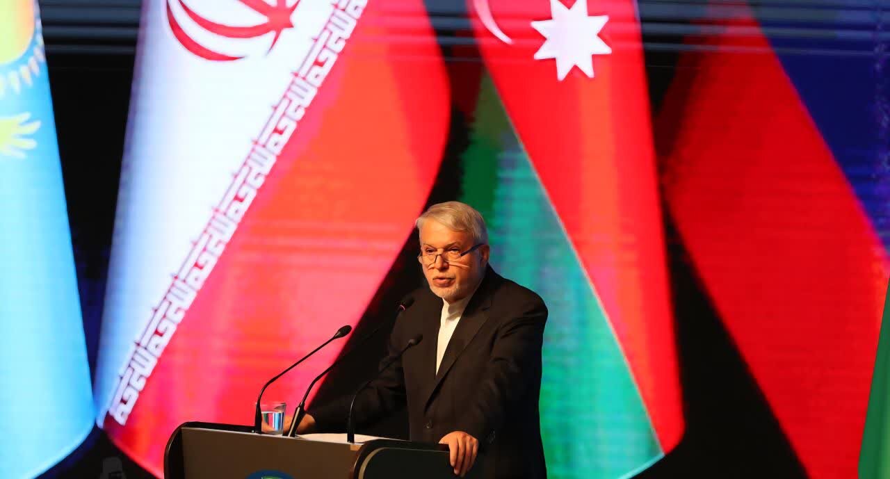 وزیر میراث فرهنگی در اجلاس استانداران حاشیه خزر؛ برای سرمایه‌گذاری در ۲۷۰۰ پروژه فعال گردشگری آماده همکاری با کشورهای همسایه هستیم