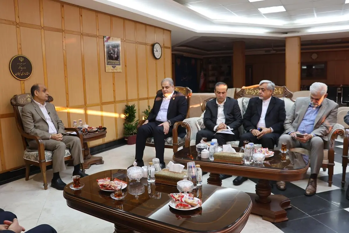 حقشناس: مدیریت بازار در آستانه شب یلدا با همکاری سه دستگاه کلیدی انجام خواهد شد حقشناس: مدیریت بازار در آستانه شب یلدا با همکاری سه دستگاه کلیدی انجام خواهد شد