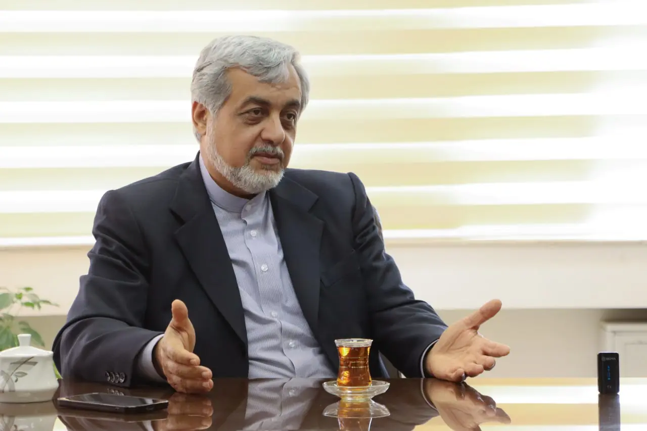 فرماندار شهرستان رشت از انتشار آگهی شرایط ثبت‌نام داوطلبان هفتمین دوره انتخابات شوراهای اسلامی شهر در شهرهای هفت‌گانه این شهرستان خبر داد و نخبگان، متخصصان و افراد واجد شرایط را به مشارکت در این فرآیند برای ارتقای مدیریت شهری فراخواند.