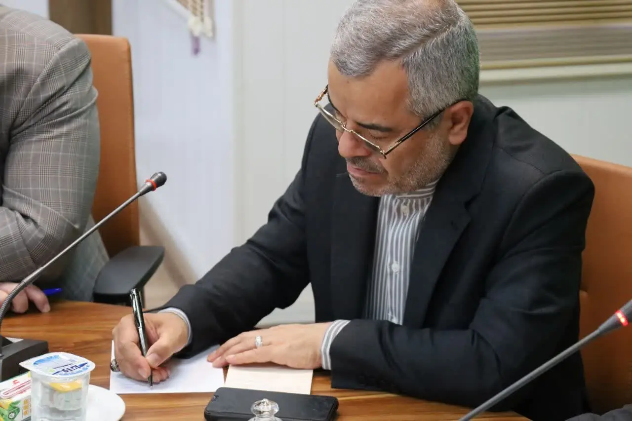 نماینده رشت فعالیت های فرهنگی را موتور حیات اجتماعی دانست نماینده رشت فعالیت های فرهنگی را موتور حیات اجتماعی دانست