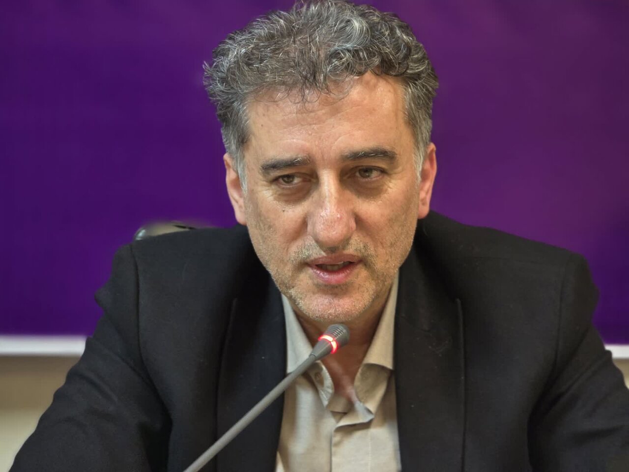 فرماندار رودسر:بهسازی مسیر کلاچای به رحیم آباد در هفته های آینده فرماندار رودسر:بهسازی مسیر کلاچای به رحیم آباد در هفته های آینده