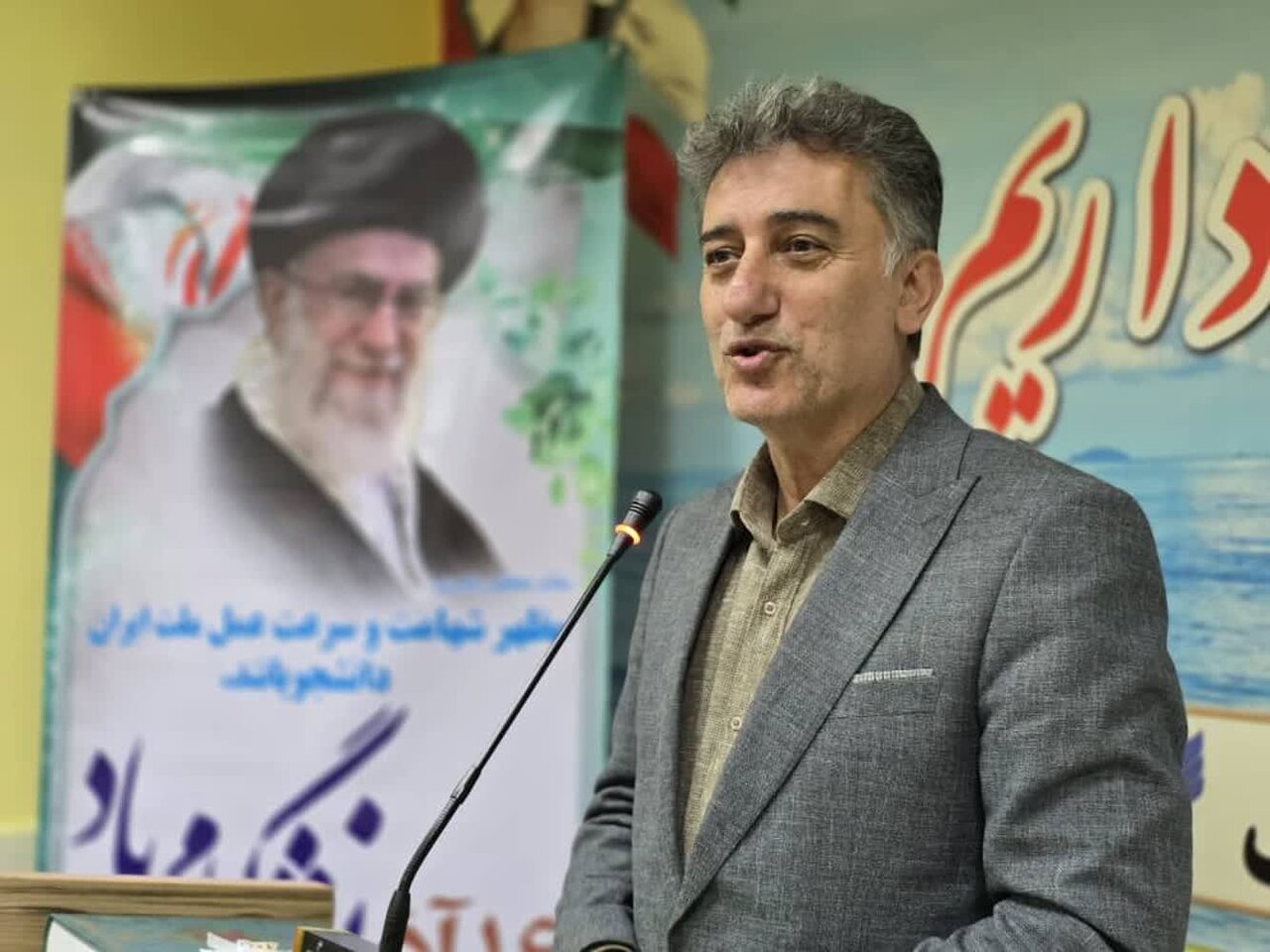 فرمانداررودسر:فضای علمی شهرستان باید به کمک بخش کشاورزی و صنعت بیاید