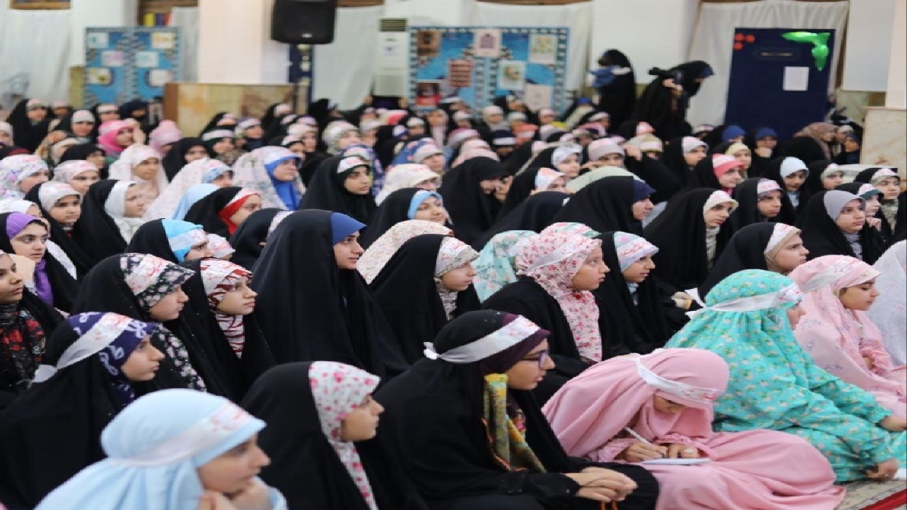 پایان زمزمه های عارفانه اعتکاف