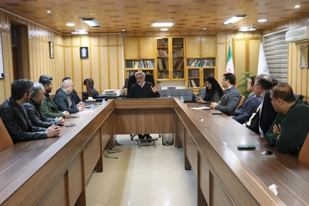 فرماندار رشت بر هماهنگی شبکه توزیع برای آرامش بازار تأکید کرد.