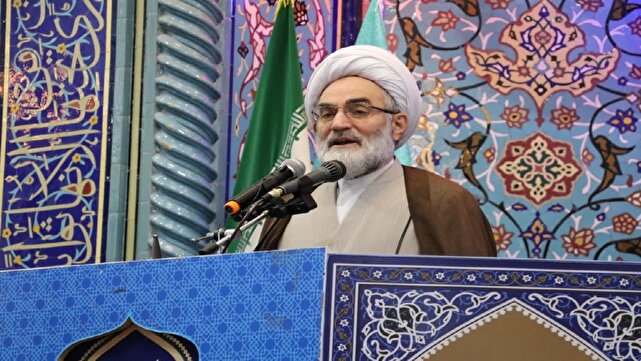 مذاکره با آمریکا و اروپا منجر به گره گشایی زندگی مردم نخواهد شد