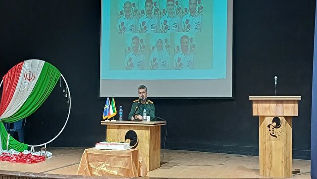 مردم مهم‌ترین عامل شکست پروژه‌های دشمن