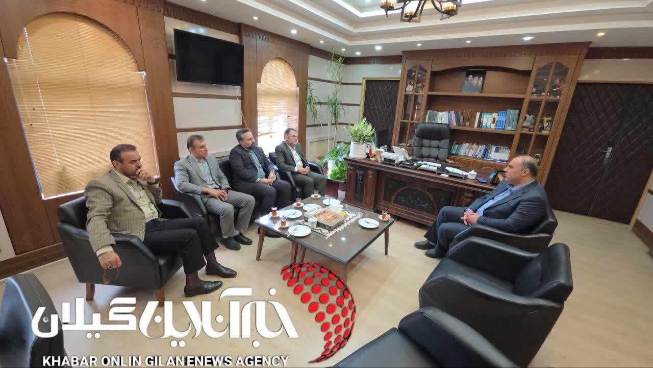 فرماندار شهرستان لنگرود در نشست با مدیرکل کمیته امداد گیلان مطرح کرد؛ سه اولویت لنگرود برای توانمندسازی مددجویان و توسعه اشتغال